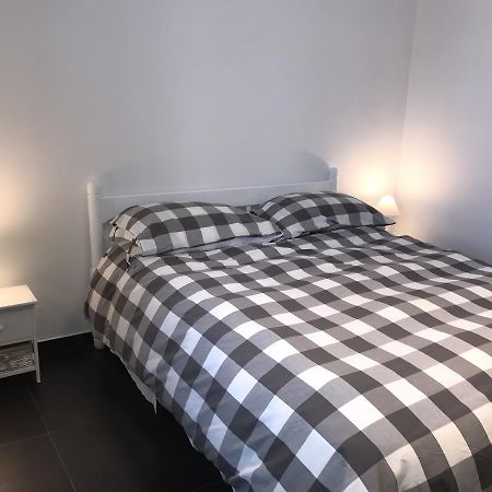 B&B National 5 巴里 外观 照片