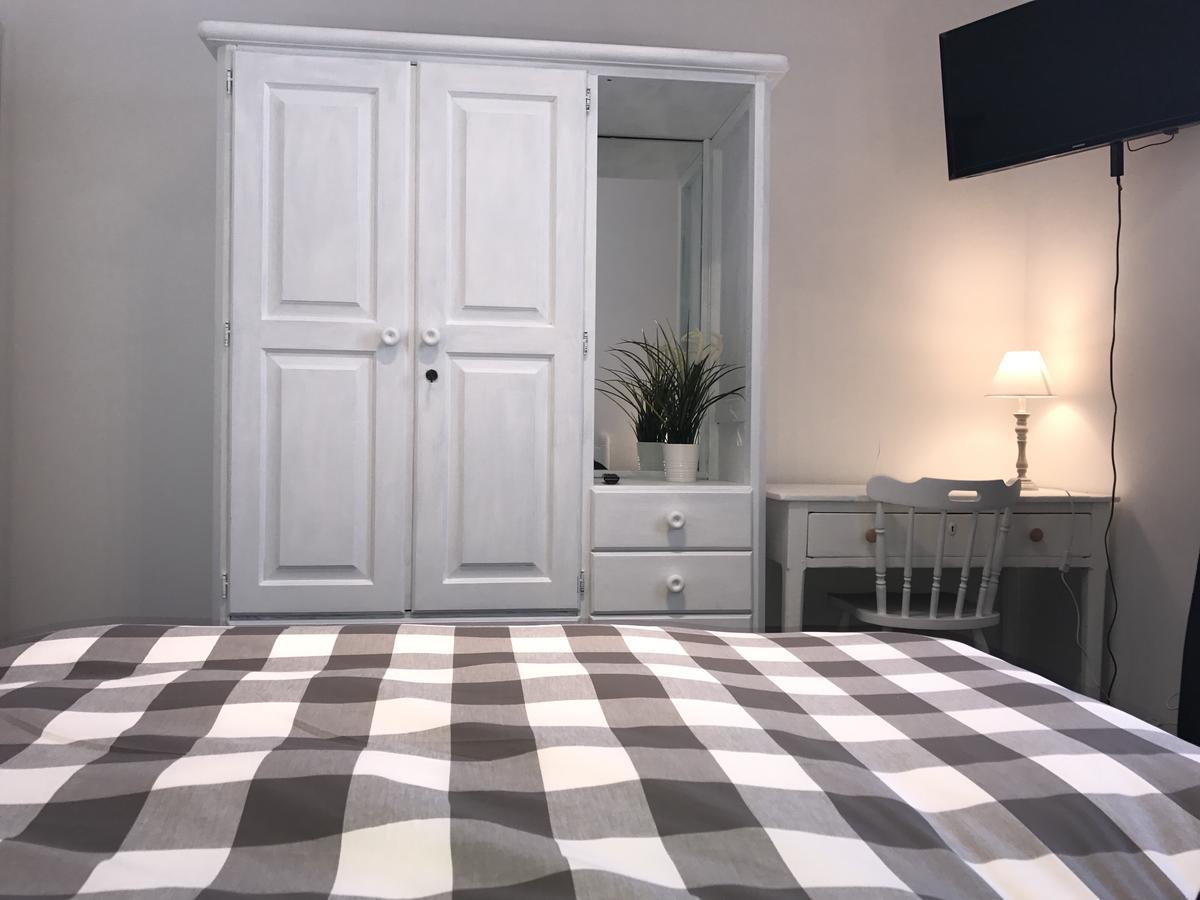 B&B National 5 巴里 外观 照片